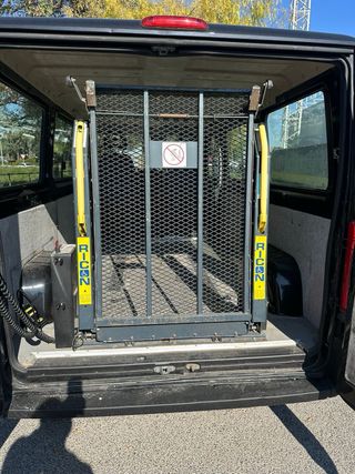 Rampa Eléctrica para Silla de Ruedas