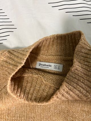 Jersey Stradivarius marrón talla M