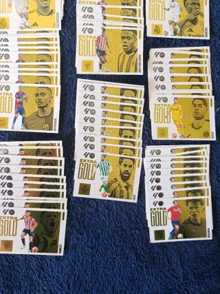 Liga este 25-26: cromos extra gold