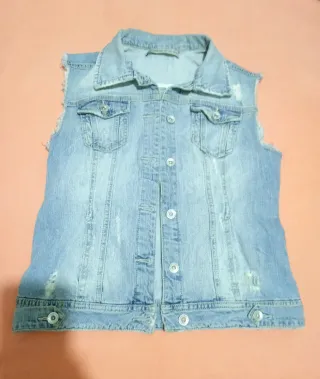 Chaleco vaquero Stradivarius – Talla L