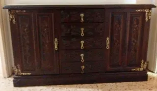 Aparador de entrada con mármol