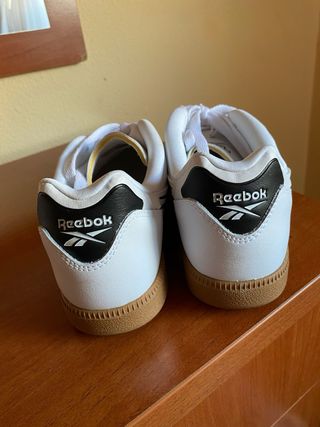 Reebok Talla 40