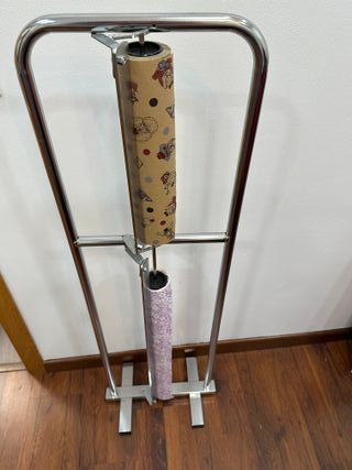 Expositor para rollo de papel de regalo