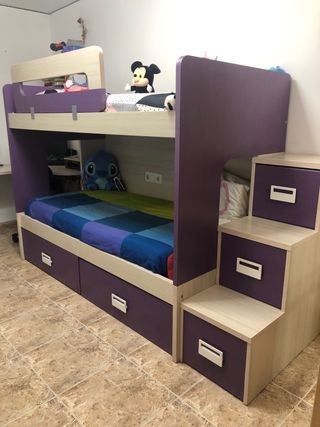 Litera ,escritorio y estanterías. URGE VENDER YA