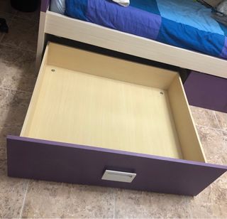 Litera ,escritorio y estanterías. URGE VENDER YA