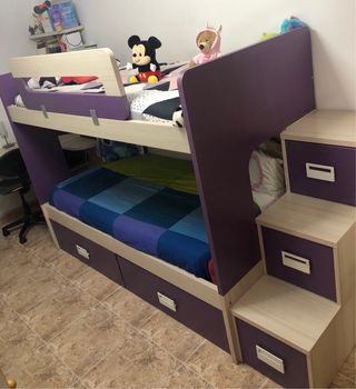 Litera ,escritorio y estanterías. URGE VENDER YA