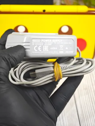 Console Nintendo New 2DS XL Pikachu