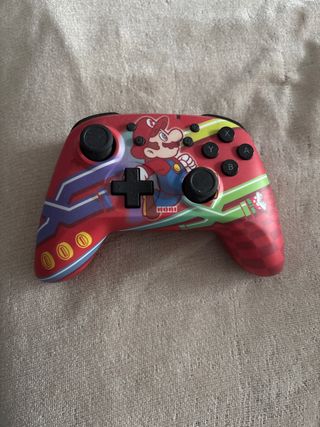 Mando Hori Inalámbrico Mario Nintendo Switch