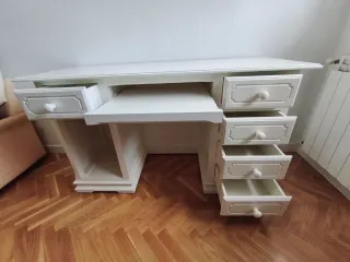 Escritorio blanco madera