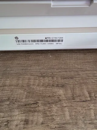 Impresora HP Blanca Envy 6532e con cartuchos XL.