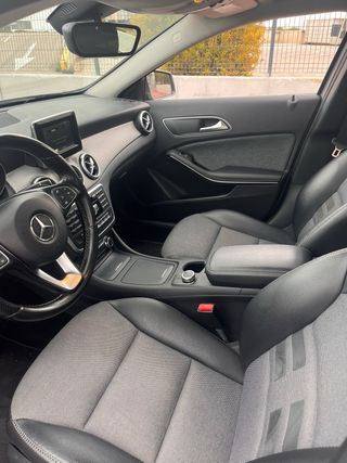 Mercedes-Benz GLA 2014