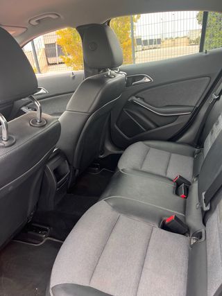 Mercedes-Benz GLA 2014