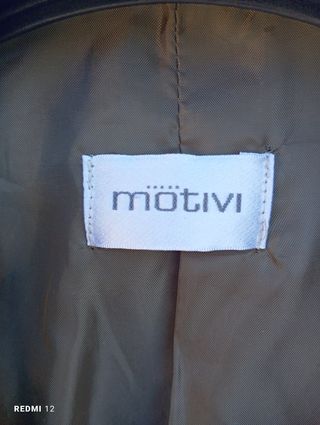 Giacca Velluto Donna in colore grigio.