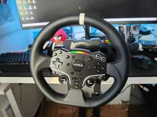 Volante Moza R5 + Pedales+soporte de mesa