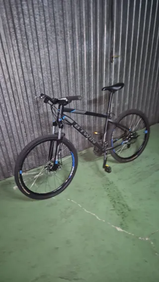 Bicicleta BTWIN básica. PARA REPARAR O PIEZAS