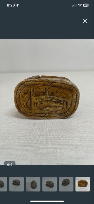 Escarabajo Egipcio de Piedra Tallada