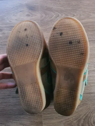 Botines cuña Coolway beige, turquesa y marrón