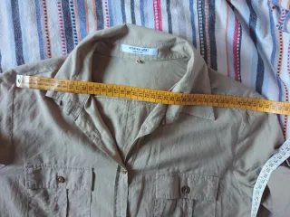 Camisa tipo safari, talla M