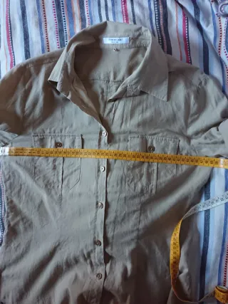 Camisa tipo safari, talla M