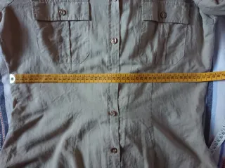 Camisa tipo safari, talla M