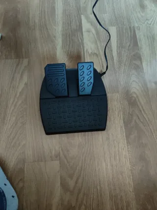 Volante Thrustmaster Ferrari PS3 y PC