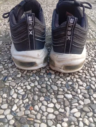 Scarpe Nike Air Max 97 nere e bianche