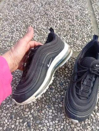 Scarpe Nike Air Max 97 nere e bianche