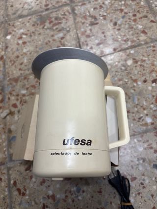 Calentador de leche Ufesa