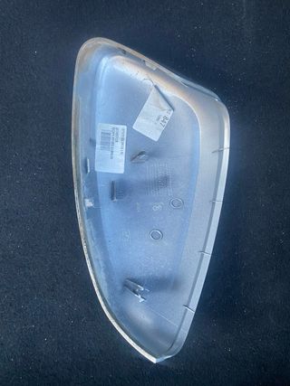 Carcasa Retrovisor Derecho Peugeot 208