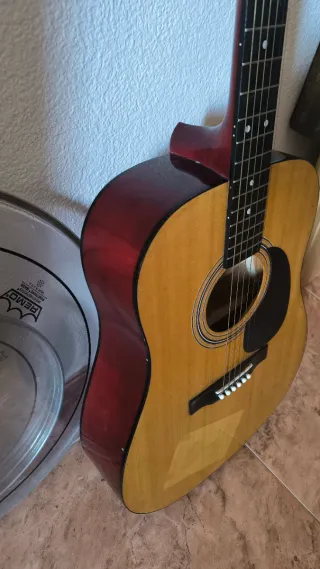 Guitarra Acústica Marlin