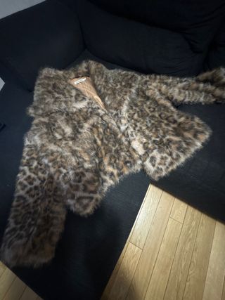 Chaqueta de pelo leopardo