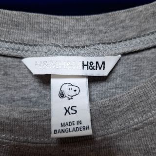 Camiseta Snoopy H&M Gris y Rosa