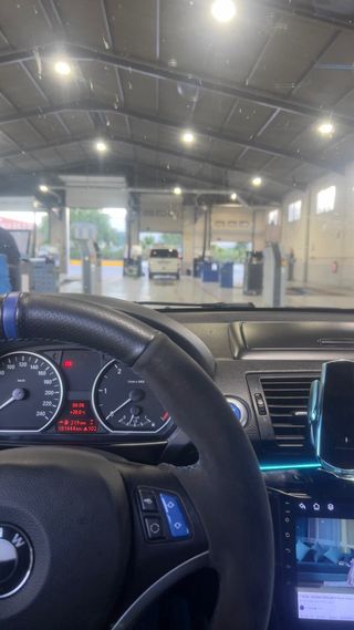 BMW Serie 1 118 2011