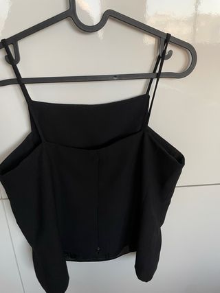 Top negro tirantes