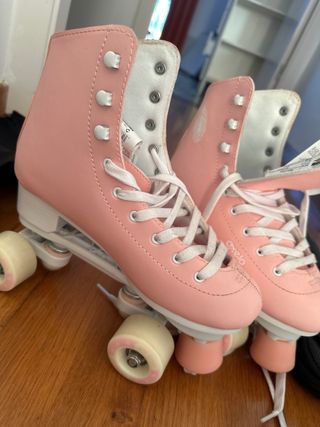 Patines 4 ruedas + protecciones