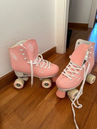 Patines 4 ruedas + protecciones