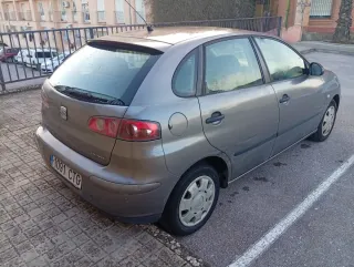SEAT Ibiza 2004