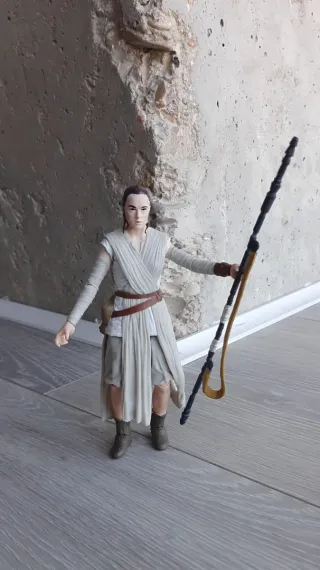 Figura Star Wars Rey 14 cm Original