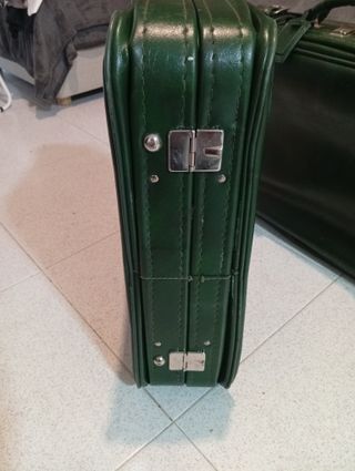 Maletas vintage verdes