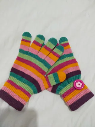 Guantes de rayas coloridos
