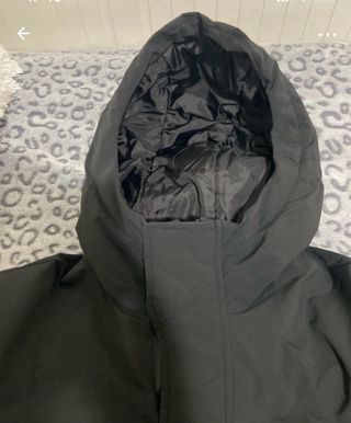 Cazadora Canguro Pull&Bear Talla XS Negra