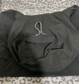 Cazadora Canguro Pull&Bear Talla XS Negra