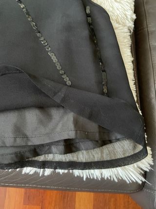 Top negro con lentejuelas