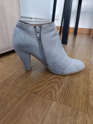 Botines grises tacón Krack - número 36