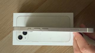 iPhone 13 128GB Blanco con Caja y Funda
