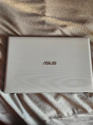 Portátil ASUS Blanco - Sin Batería