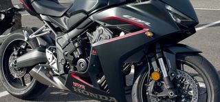 Honda CBR 650 R Eclutch Negra A2