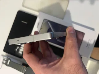 Samsung Galaxy S25 Ultra 512gb mas Accesorios