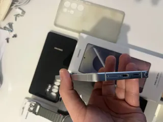 Samsung Galaxy S25 Ultra 512gb mas Accesorios