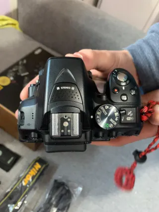 Cámara Nikon D5300 + 50mm + 14mmd